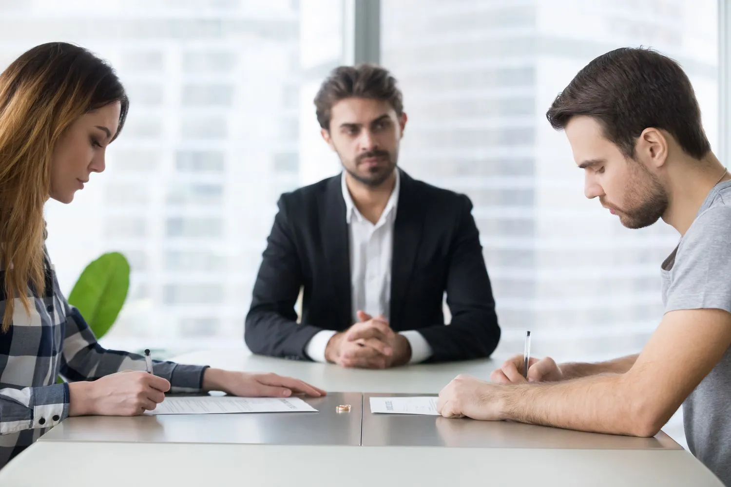 How EH Mediation Guides Couples Toward Fair and Balanced Outcomes Chorley