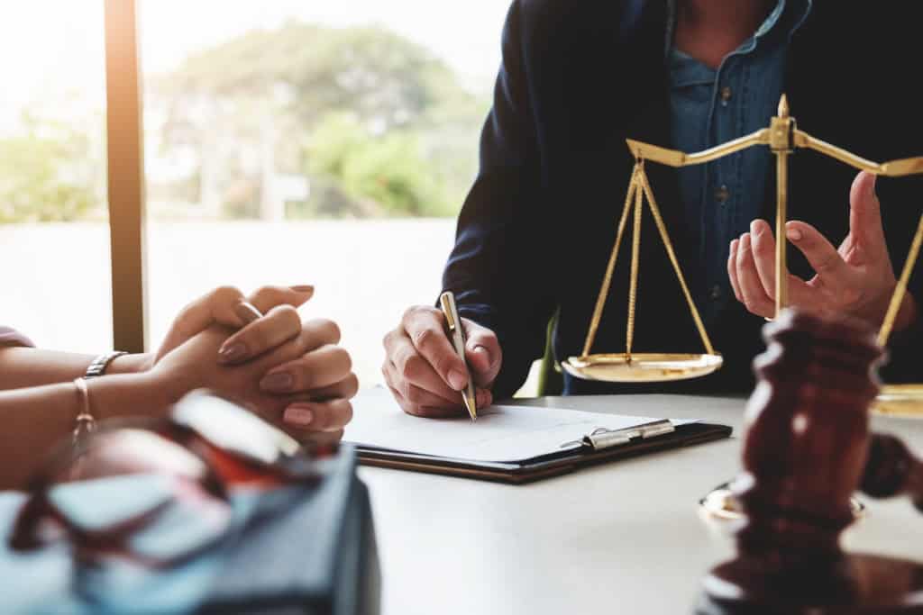 Court Applications vs. Mediation: A Less Stressful Path with EH Mediation Chorley